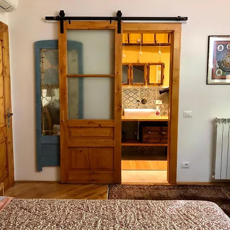 Esperia Casa * Triest